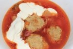 Красный борщ с фрикадельками