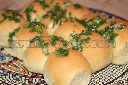 пампушки с чесноком