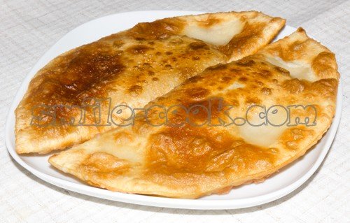 чебуреки с мясом