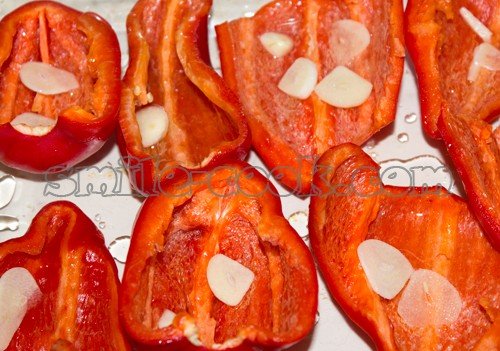 перец с чесноком перец с чесноком