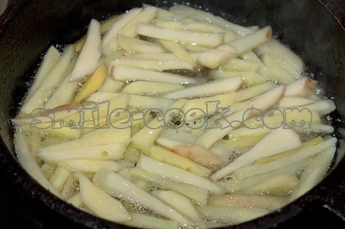 жареный картофель