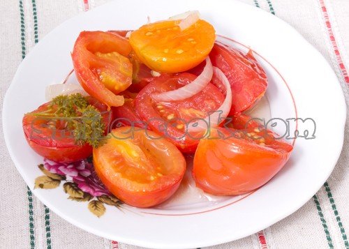 помидоры, консервированные половинками