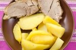 Буженина и картофель в мультиварке