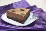 Шоколадный торт с черносливом