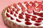 Тарт с клубникой и творожной начинкой