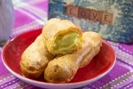 Эклеры с заварным фисташковым кремом