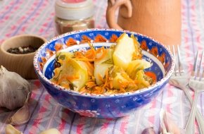 Консервированный салат из кабачков